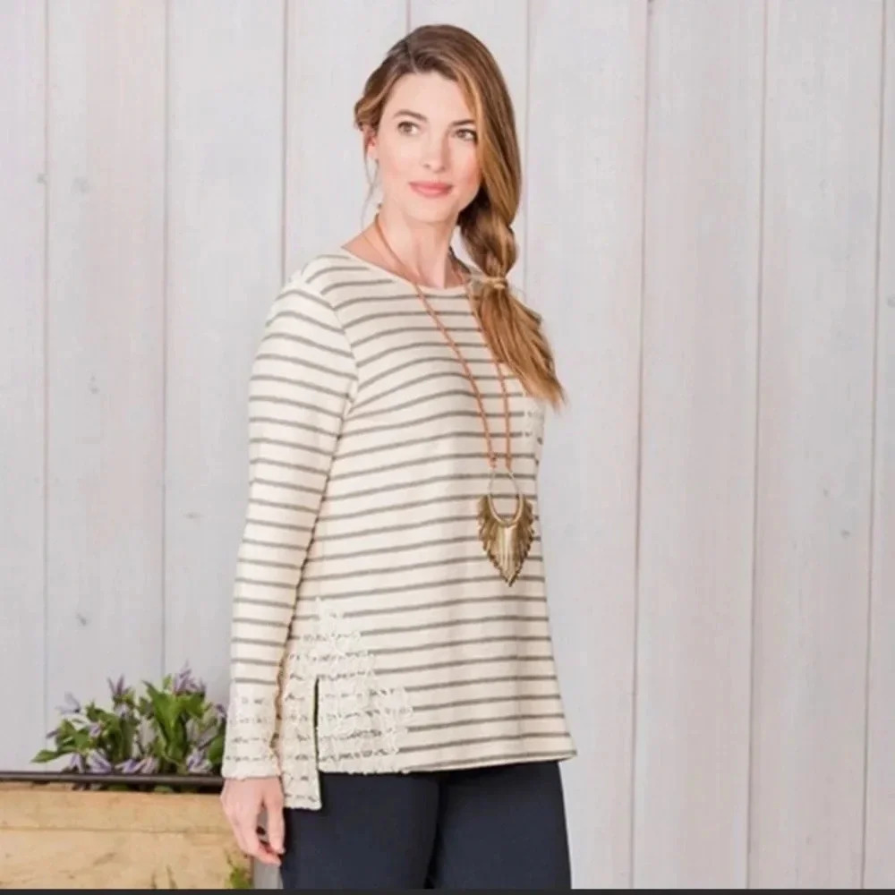 Matilda Jane Women's Small Classic with a Twist Striped Sweater Tunic Lace